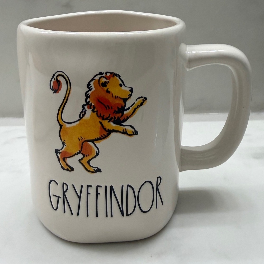Harry Potter Gryffindor Rae Dun Lion Coffee Mug Artisan Collection Hogwarts